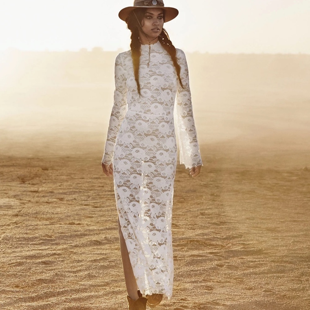 ✨ Spell 💫and the gypsy collective Rosamond lace gown revolver collection - Picture 5 of 16